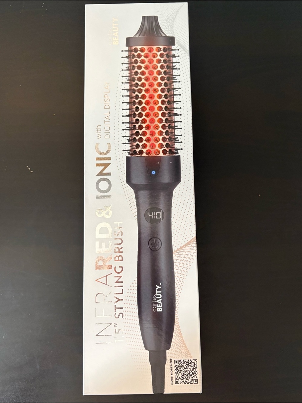 Heated styling brush - Picture 2 of 4